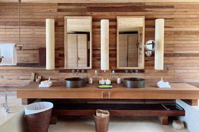 Read more about the article Luxury Bathroom Upgrades That Don’t Break the Bank